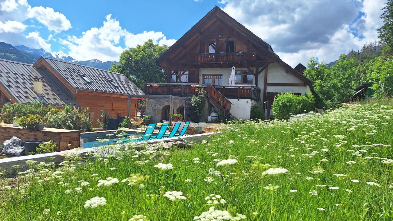 Chalet Serre Cambeou Piscine&Spa サン・シャフレ エクステリア 写真